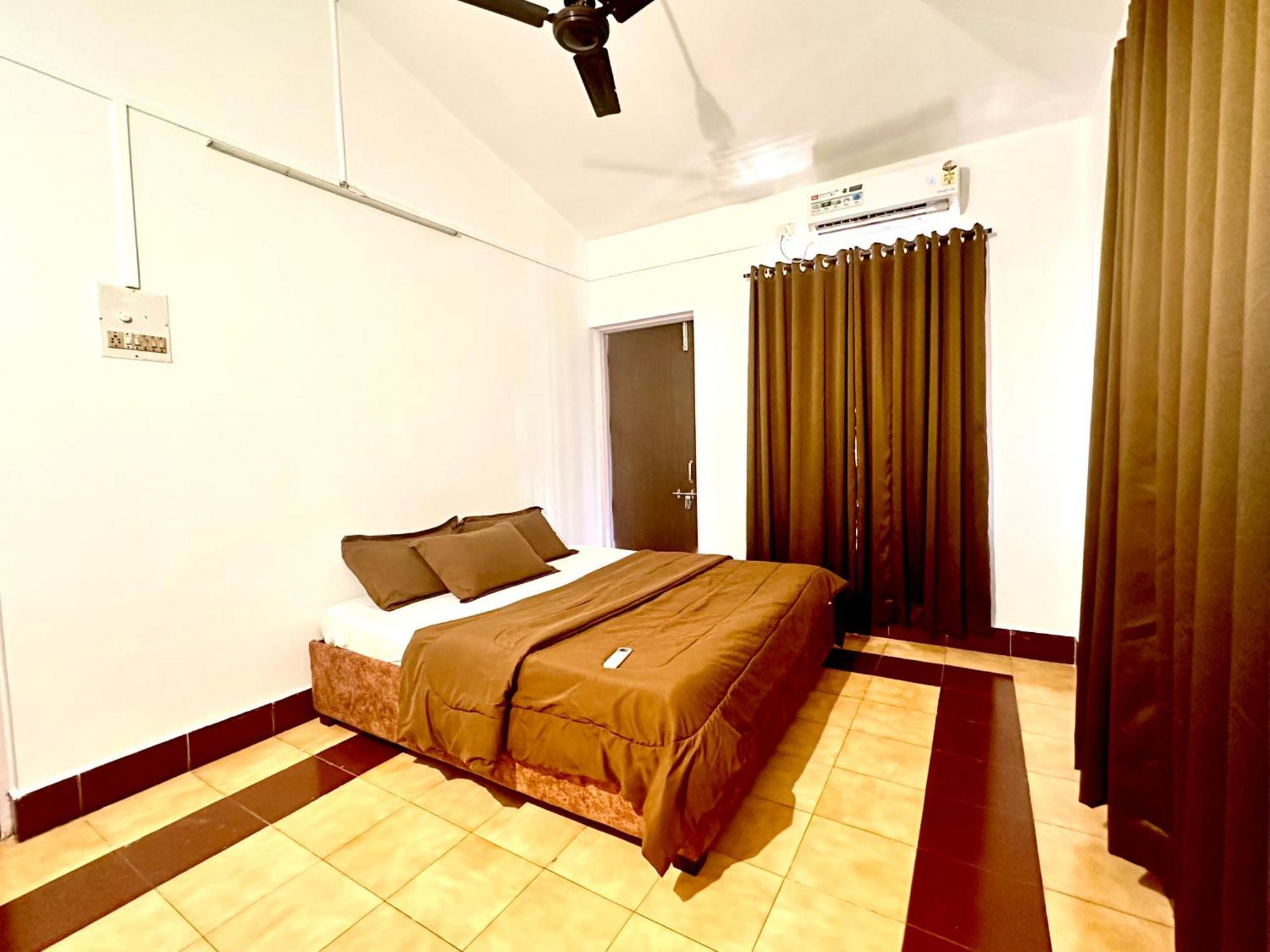 Pool Side House Vila Lonavala Exterior foto